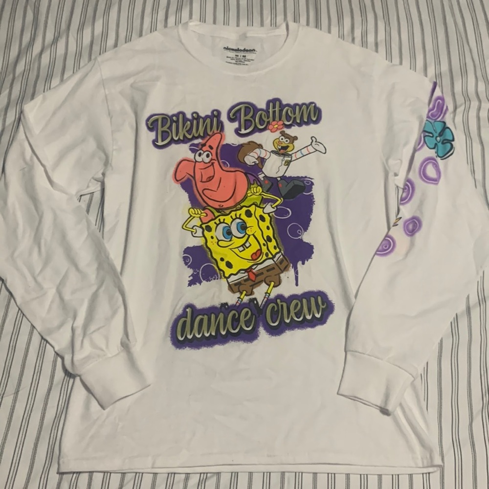 A Nickelodeon long sleeve SpongeBob shirt size:M